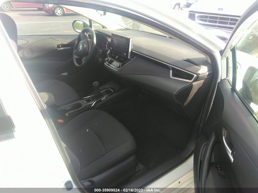 VIN 5YFEPMAEXMP157629 2021 TOYOTA COROLLA LE