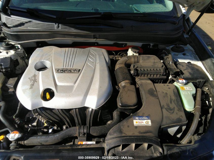 2013 HYUNDAI SONATA HYBRID - KMHEC4A48DA075045