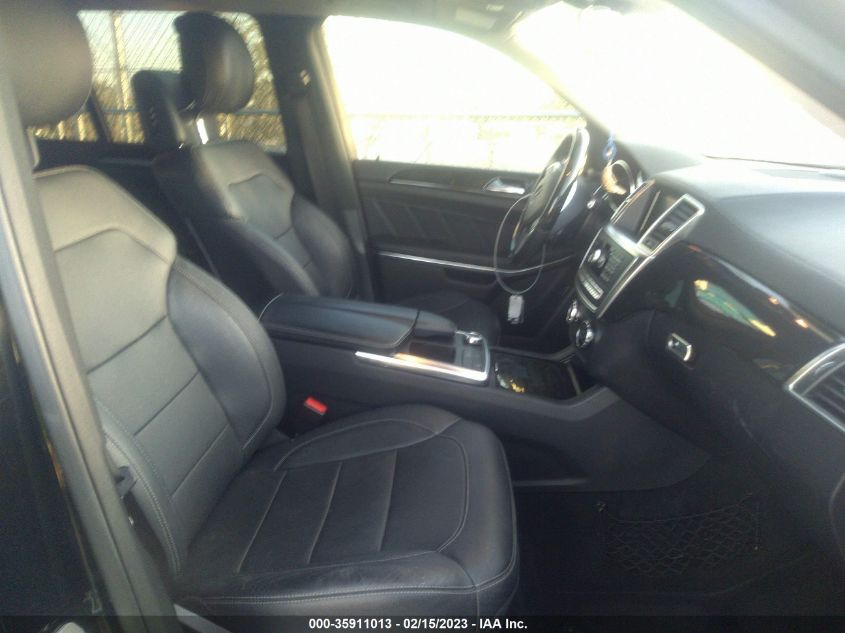 2015 MERCEDES-BENZ GL-CLASS GL 550 4JGDF7DE4FA605412