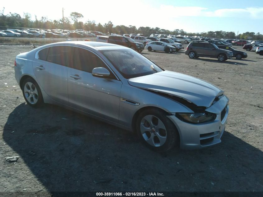 2018 JAGUAR XE 25T - SAJAR4FXXJCP33826
