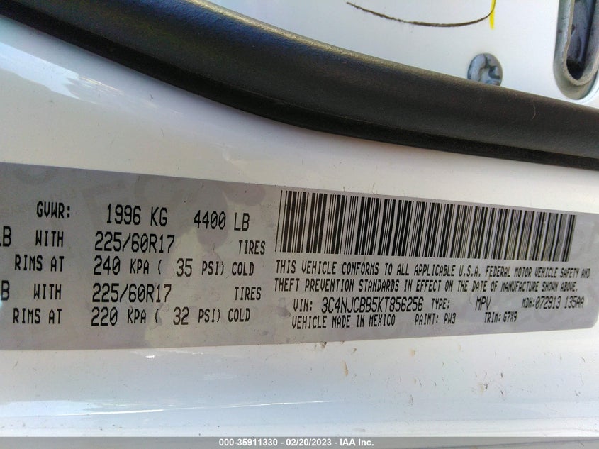 VIN 3C4NJCBB5KT856256 2019 JEEP COMPASS LATITUDE