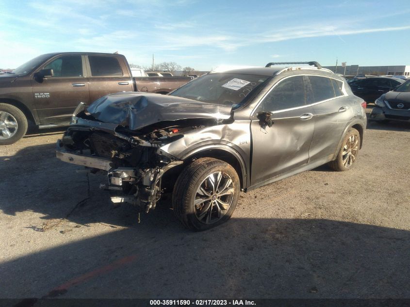 2018 INFINITI QX30 PREMIUM SJKCH5CRXJA052810