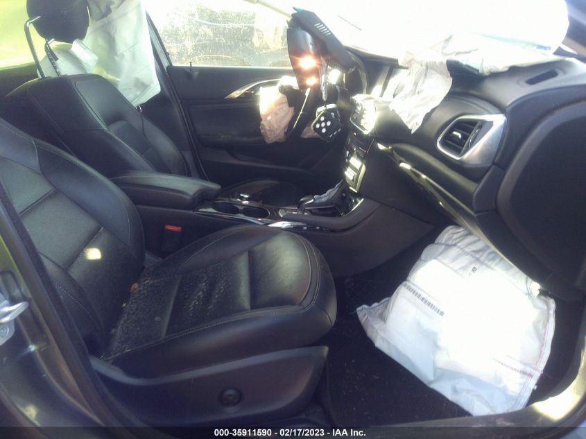 2018 INFINITI QX30 PREMIUM SJKCH5CRXJA052810