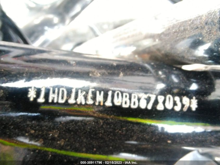 2011 HARLEY-DAVIDSON FLHTK 1HD1KEM10BB678039
