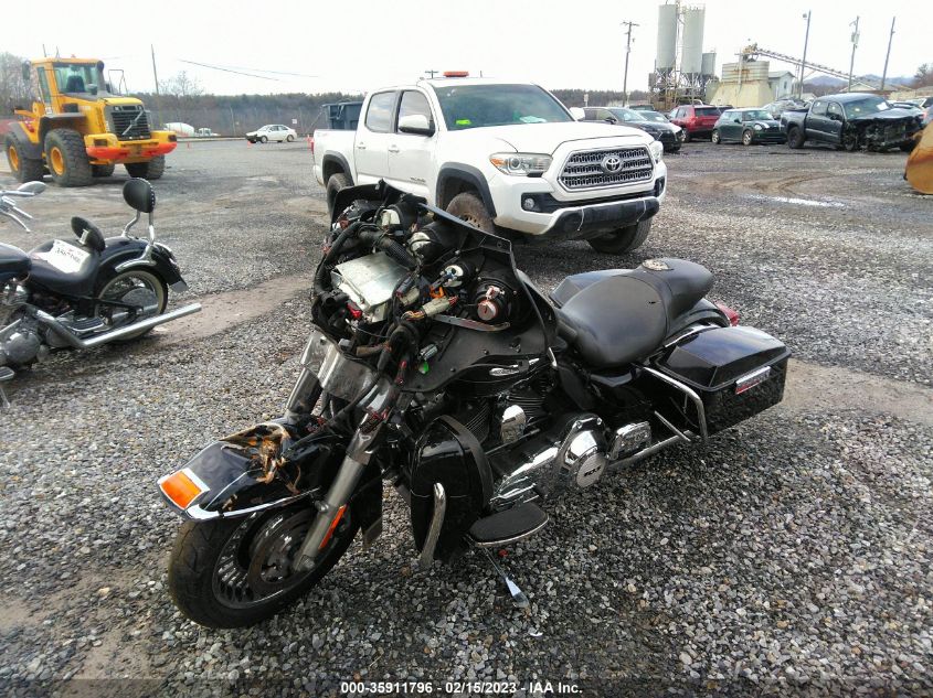 2011 HARLEY-DAVIDSON FLHTK 1HD1KEM10BB678039