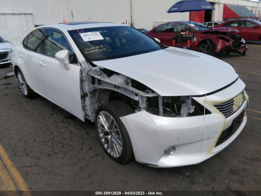 2013 LEXUS ES 350 4DR SDN - JTHBK1GG7D2046557