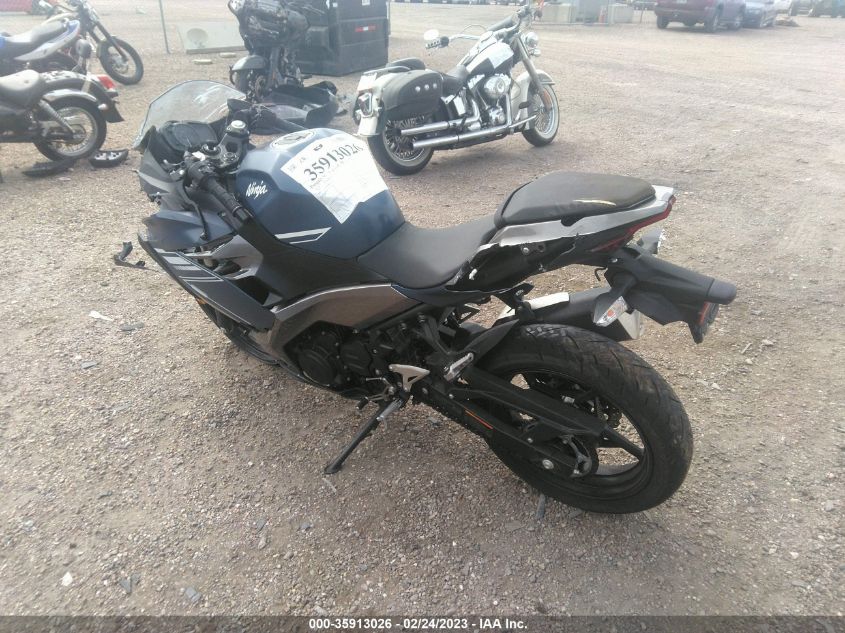 2022 KAWASAKI EX400 JKAEXKH10NDAG2503