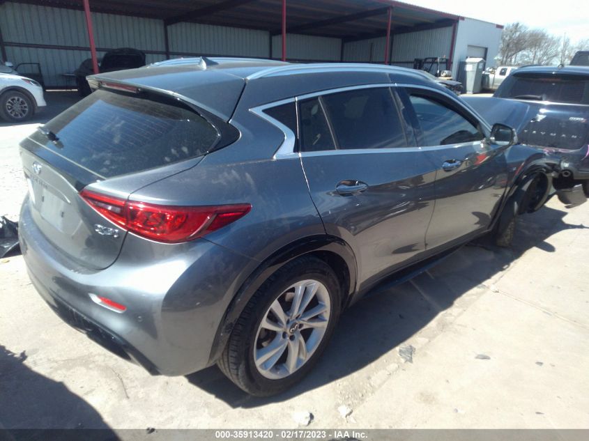 2018 INFINITI QX30 PREMIUM SJKCH5CP1JA042021