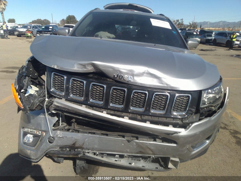 VIN 3C4NJCCB2KT660242 2019 JEEP COMPASS LIMITED
