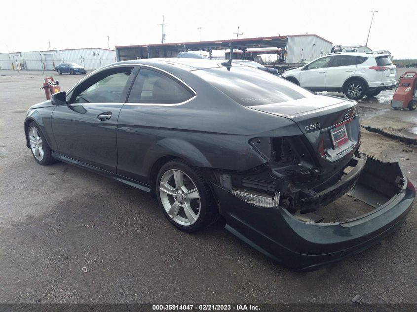 2013 MERCEDES-BENZ C-CLASS C 250 - WDDGJ4HB6DG007126