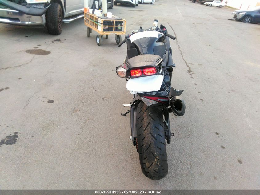 2014 SUZUKI GSX-R750 JS1GR7MA7E2102062