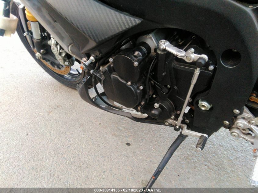 2014 SUZUKI GSX-R750 JS1GR7MA7E2102062