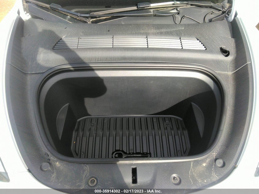 VIN 7SAYGAEE9NF339750 2022 TESLA MODEL Y LONG RANGE
