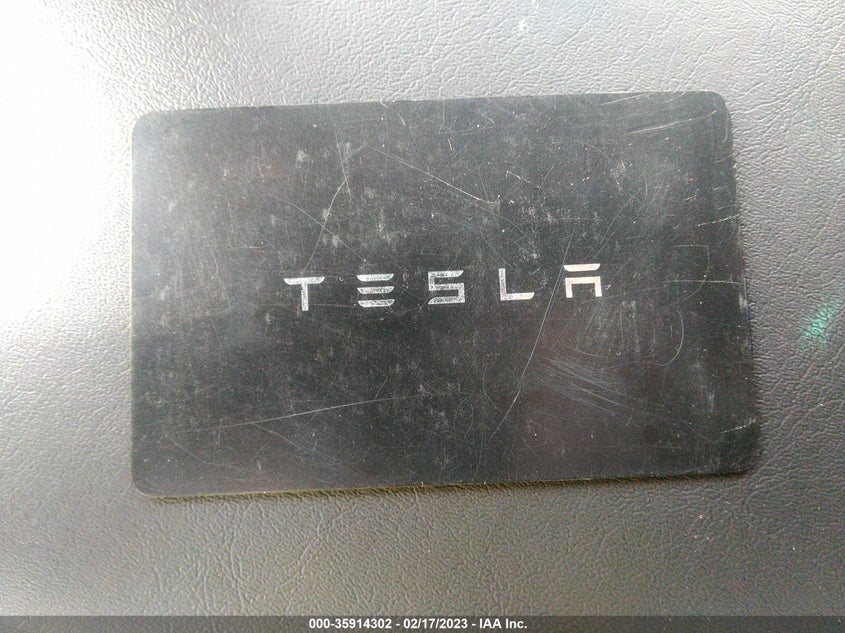 VIN 7SAYGAEE9NF339750 2022 TESLA MODEL Y LONG RANGE