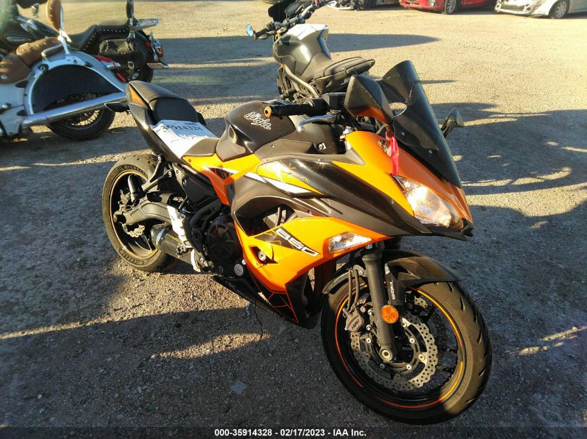 2019 KAWASAKI EX650 F - JKAEXEK11KDA33165