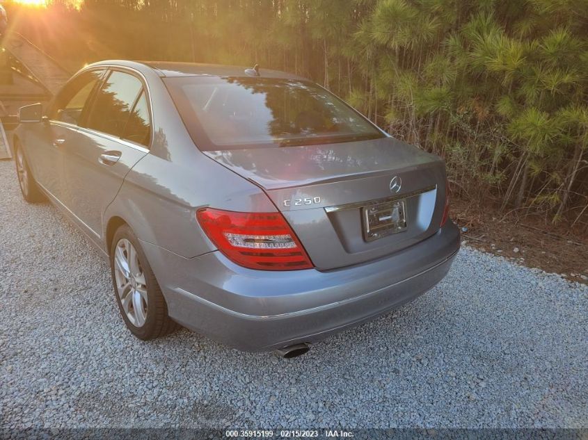 2014 MERCEDES-BENZ C - WDDGF4HB9ER316810
