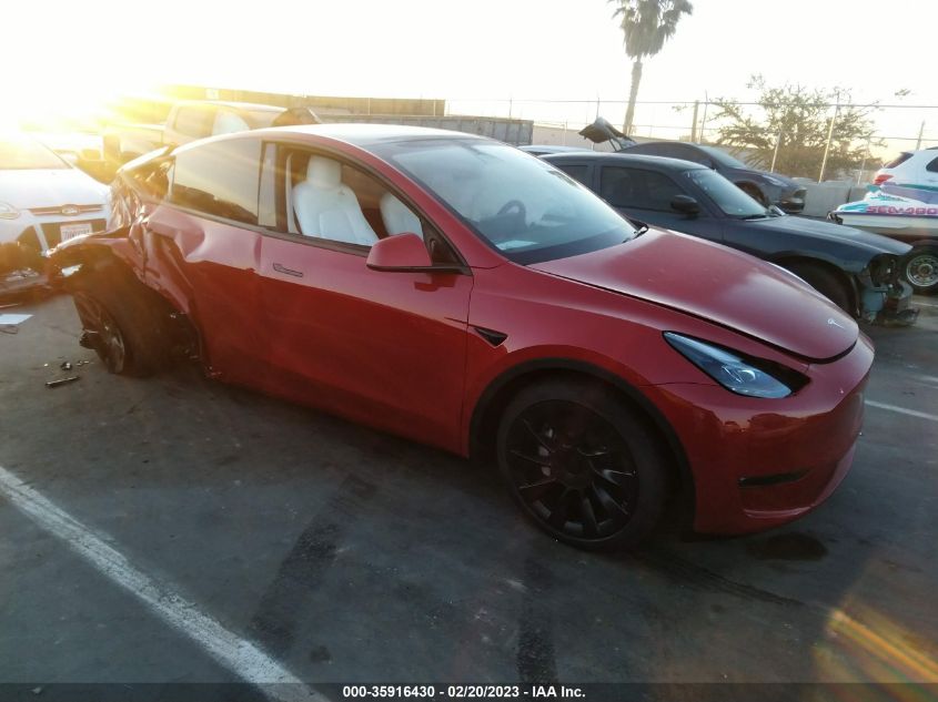 7SAYGDEE2PF619983 TESLA MODEL Y LONG RANGE 2023
