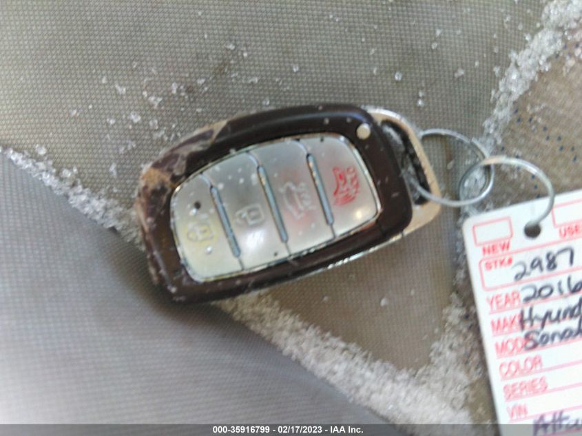 2016 HYUNDAI SONATA HYBRID SE - KMHE24L15GA024614