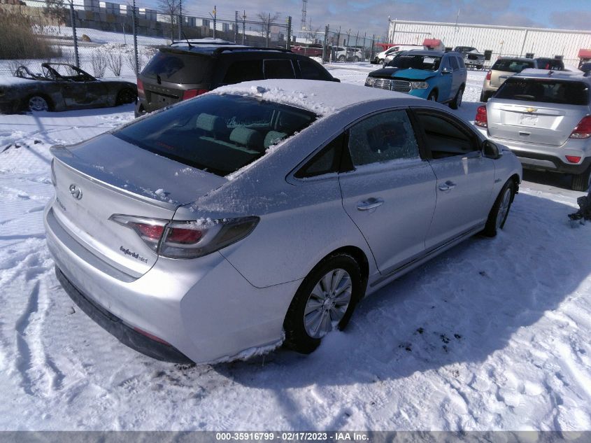 2016 HYUNDAI SONATA HYBRID SE - KMHE24L15GA024614