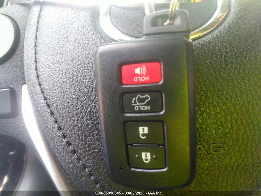 VIN 2T3WFREV4JW507207 2018 TOYOTA RAV4 XLE/ADVENTURE