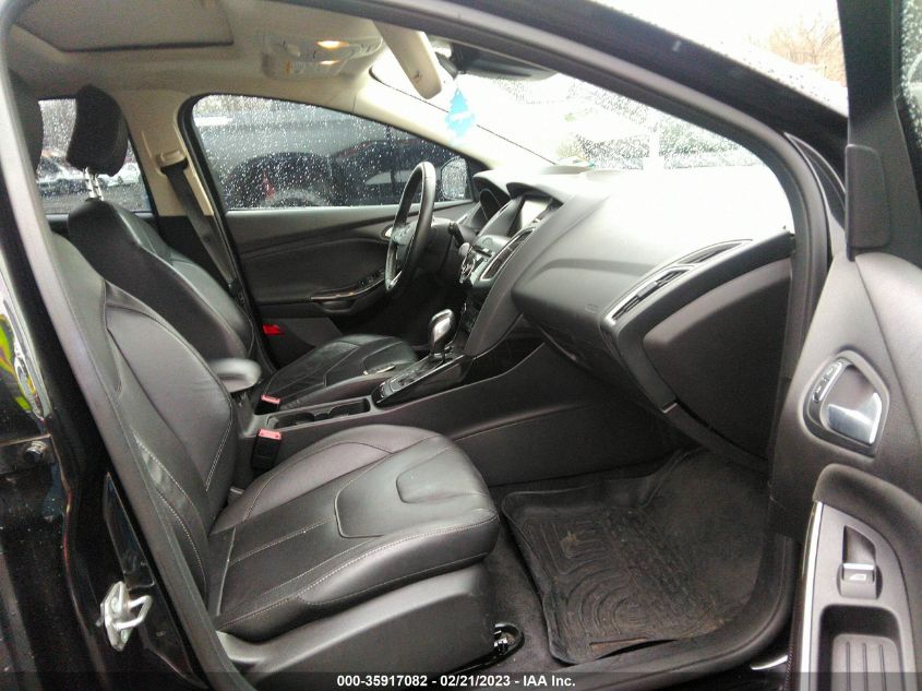 2015 FORD FOCUS TITANIUM - 1FADP3N25FL237590