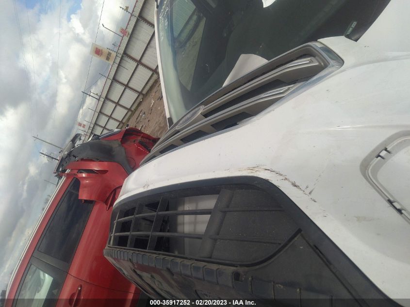 2018 FORD ESCAPE SE - 1FMCU0GD0JUC47440
