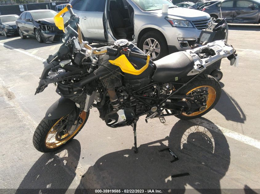 2022 BMW R 1250 GS - WB10M0302N6F03159