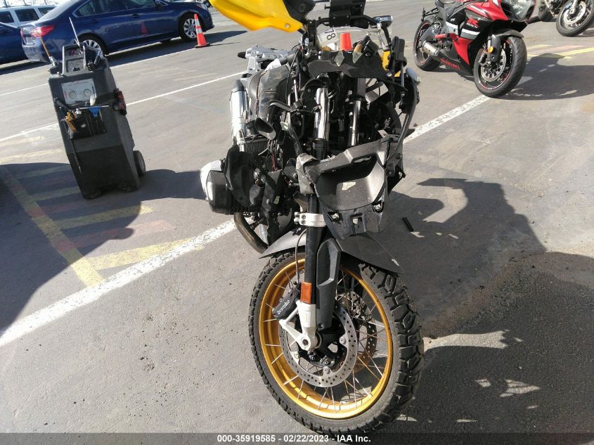 2022 BMW R 1250 GS - WB10M0302N6F03159