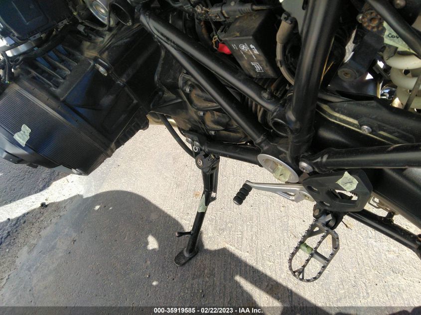 2022 BMW R 1250 GS - WB10M0302N6F03159