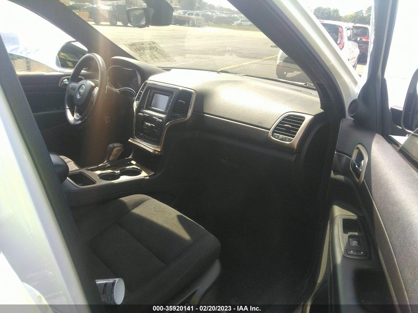 VIN 1C4RJEAG5HC731160 2017 JEEP GRAND CHEROKEE LAREDO