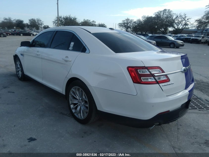 VIN 1FAHP2F80KG118699 2019 FORD TAURUS LIMITED