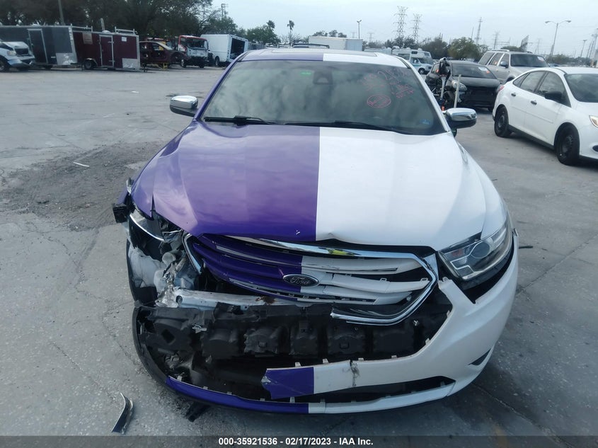 VIN 1FAHP2F80KG118699 2019 FORD TAURUS LIMITED