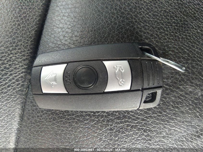 2013 BMW 1 SERIES 128I WBAUP7C53DVP24428