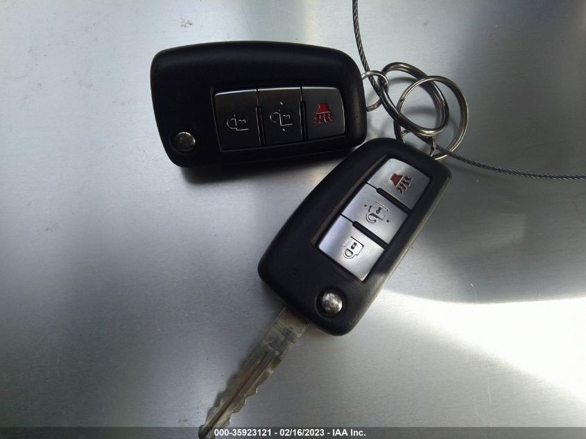 2017 NISSAN ROGUE SPORT S - JN1BJ1CPXHW034396