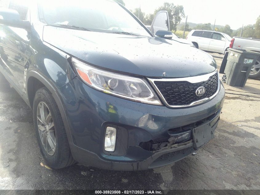 2014 KIA SORENTO LX - 5XYKT4A65EG435818