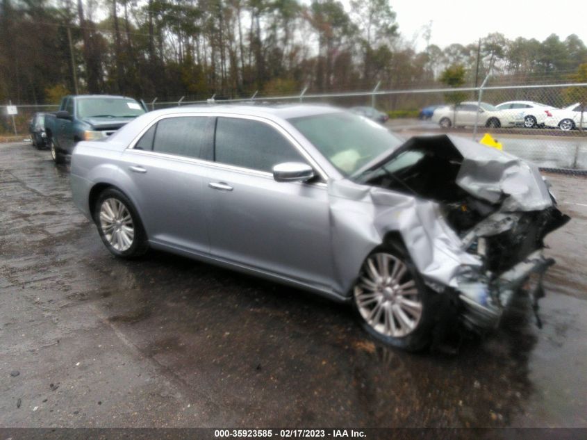 2013 CHRYSLER 300C 2C3CCAKG4DH645213