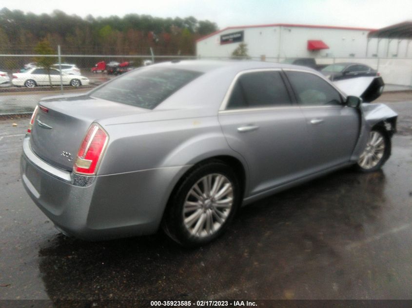 2013 CHRYSLER 300C 2C3CCAKG4DH645213