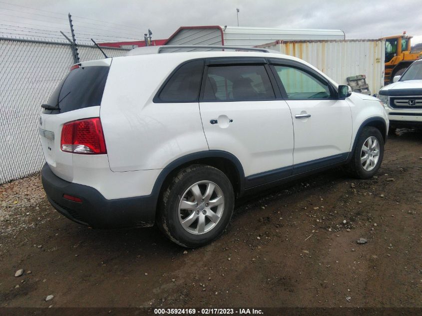 2013 KIA SORENTO LX - 5XYKT4A68DG421099