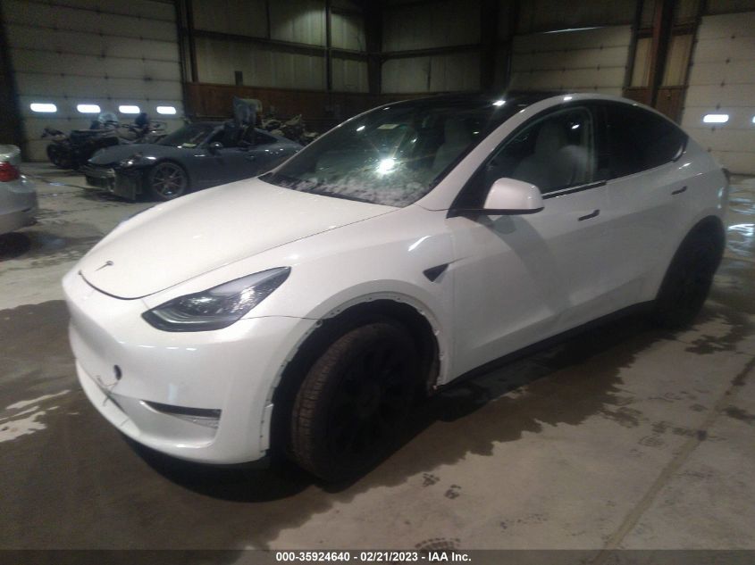2021 TESLA MODEL Y LONG RANGE - 5YJYGAEE4MF252222