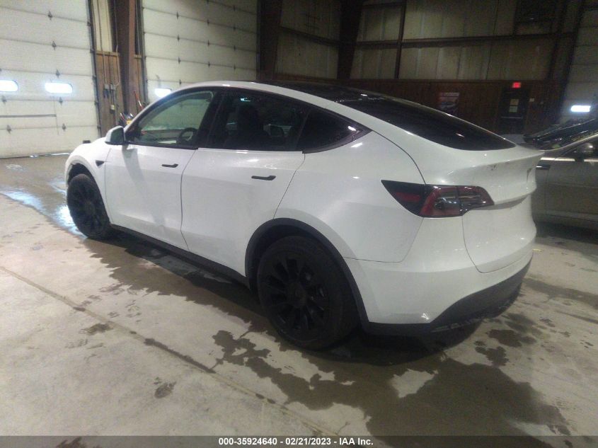2021 TESLA MODEL Y LONG RANGE - 5YJYGAEE4MF252222