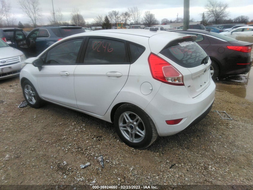 VIN 3FADP4EJ9HM150533 2017 FORD FIESTA SE