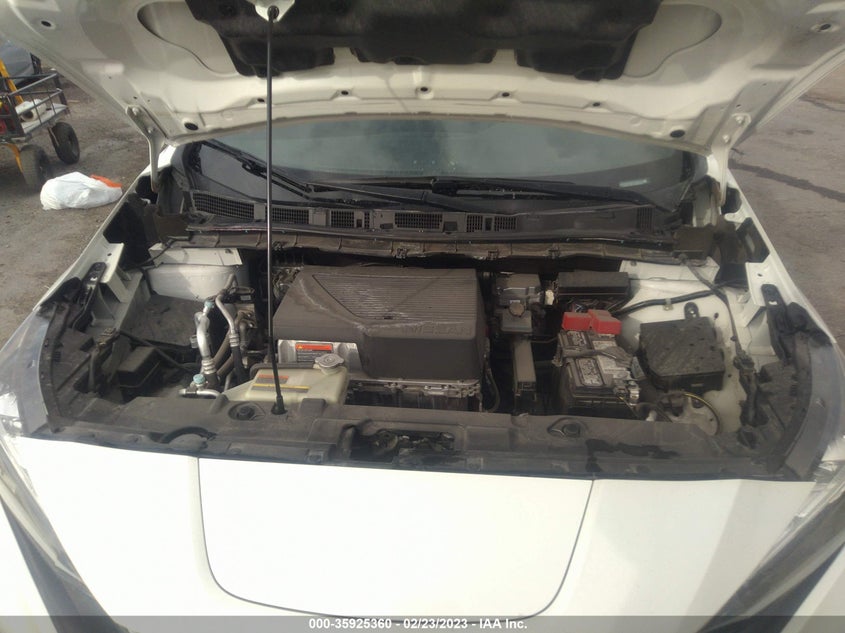 VIN 1N4AZ1CP1JC309748 2018 NISSAN LEAF SL