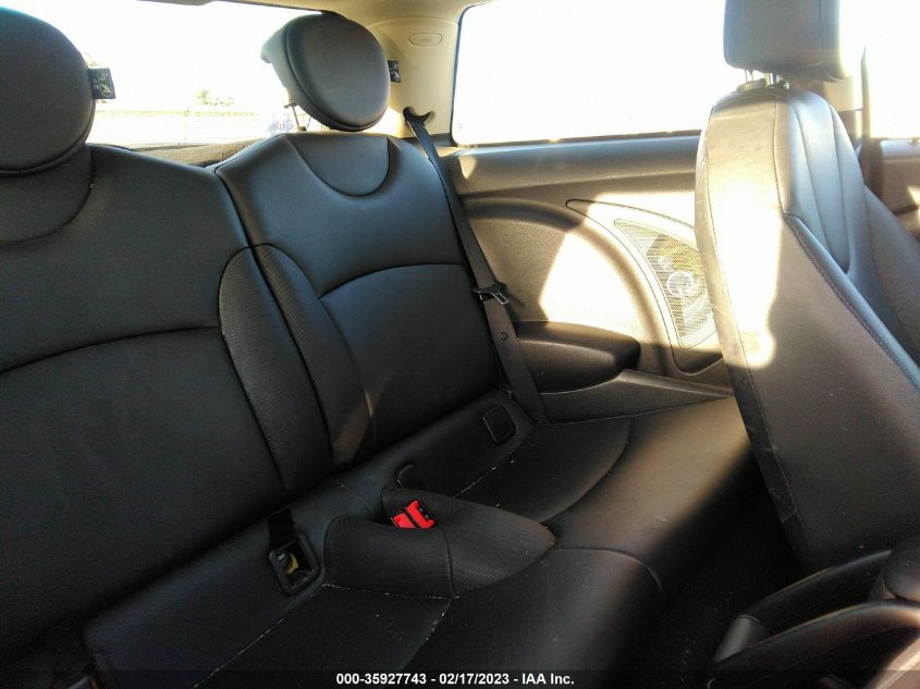 2013 MINI COOPER HARDTOP - WMWSU3C59DT691844