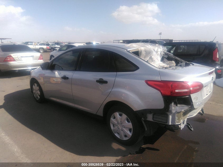 VIN 1FADP3E2XJL205176 2018 FORD FOCUS S