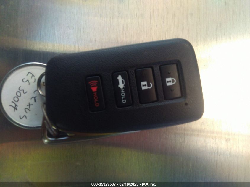 2013 LEXUS ES 300H HYBRID JTHBW1GG2D2021389