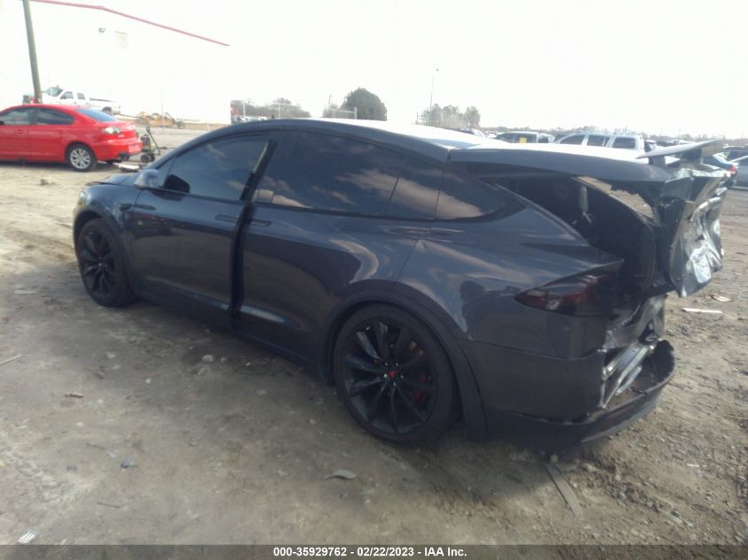 2017 TESLA MODEL X 90D/75D/100D - 5YJXCBE26HF044660