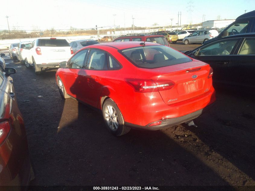 2015 FORD FOCUS SE - 1FADP3F22FL329948