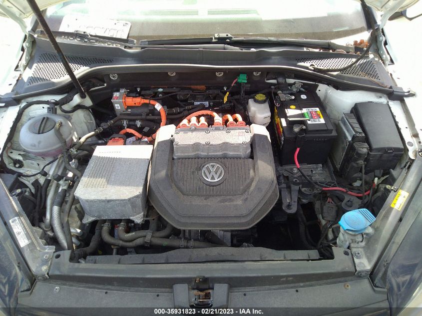 2015 VOLKSWAGEN E-GOLF SEL PREMIUM - WVWPP7AU6FW902498