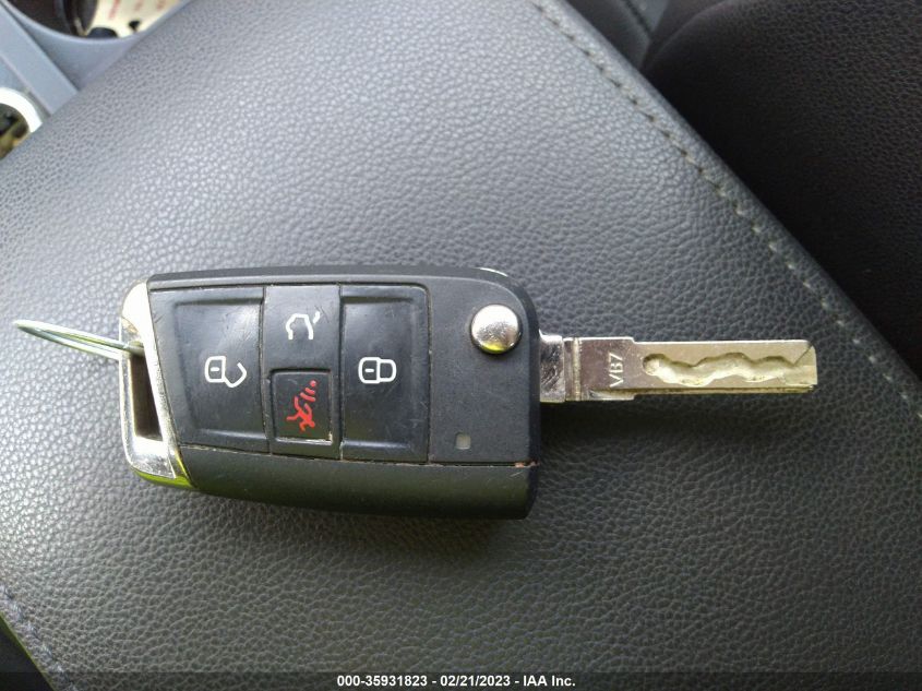 2015 VOLKSWAGEN E-GOLF SEL PREMIUM - WVWPP7AU6FW902498