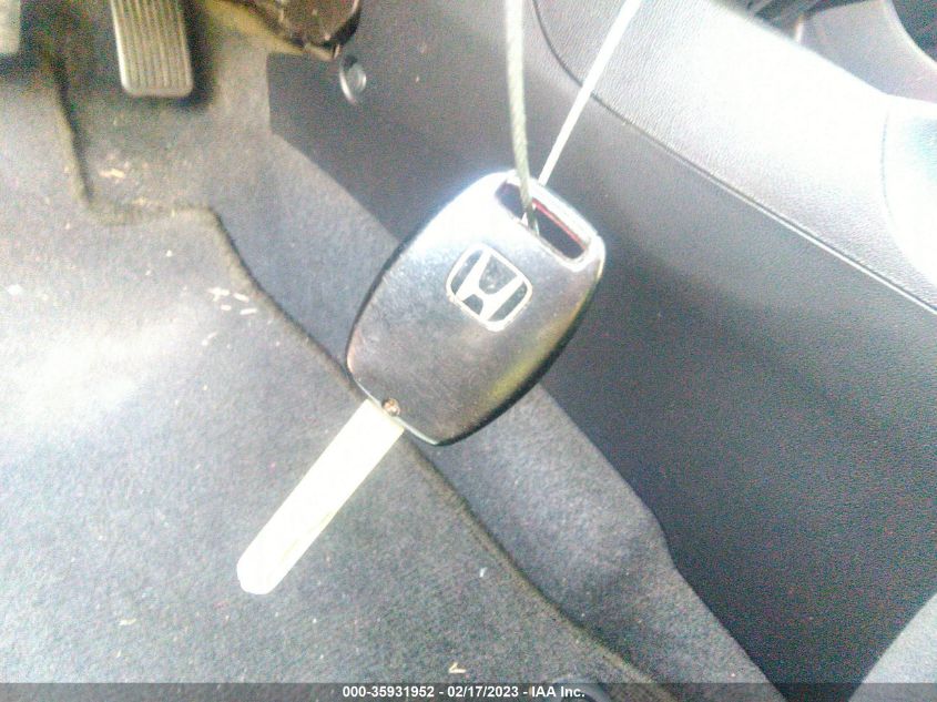 2013 HONDA CIVIC SDN LX 19XFB2F58DE009027